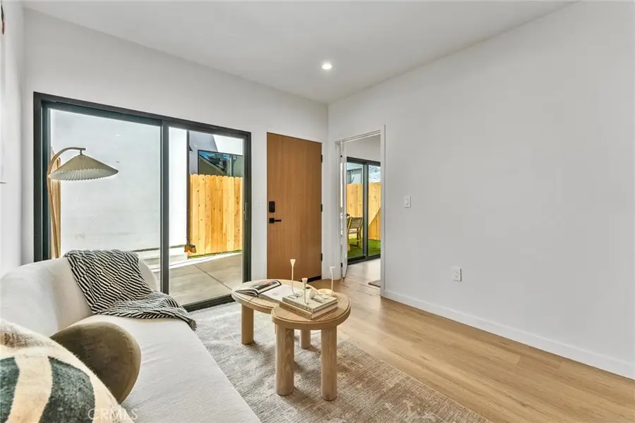 1604 1/2 N Kingsley, Los Angeles, CA 90027 - #3