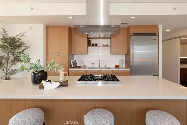 9 Macarthur Place #602, Santa Ana, CA 92707