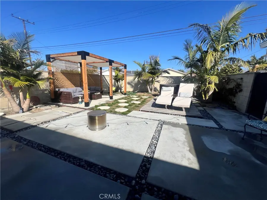 8401 Indianapolis, Huntington Beach, CA 92646 - #2