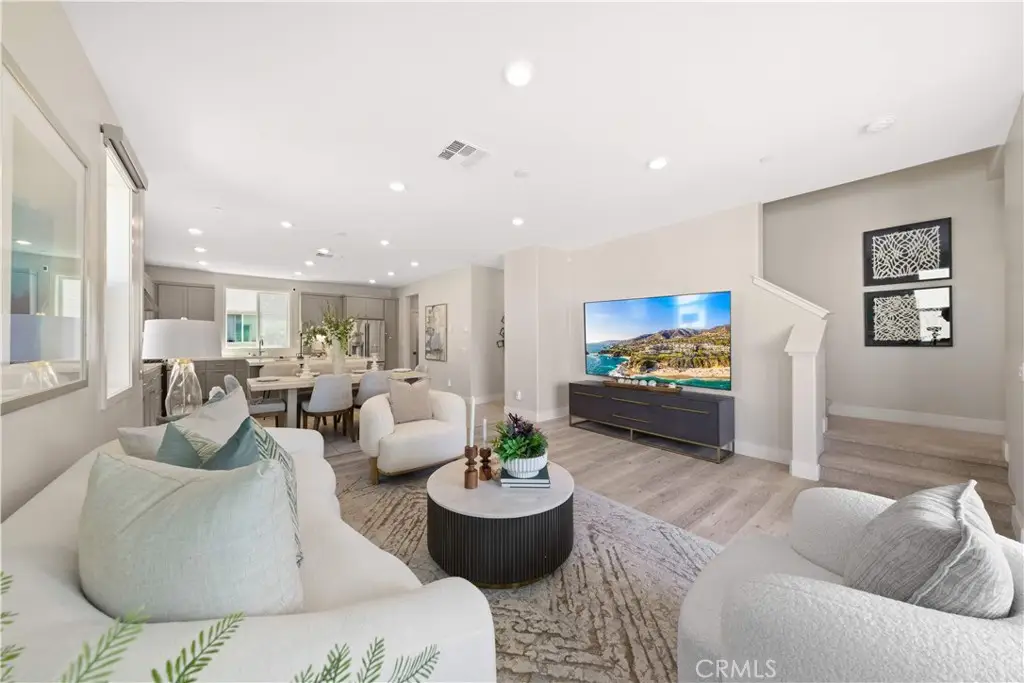 411 Chorus, Irvine, CA 92618 - #1