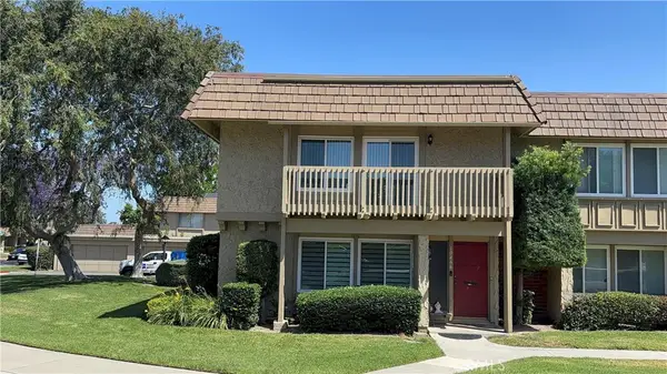 10466 Smoke River Court, Fountain Valley, CA 92708