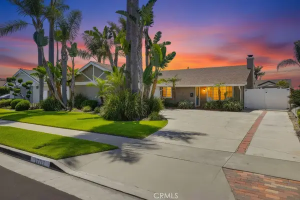 17711 Edwards, Huntington Beach, CA 92647