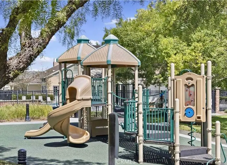 350 Flyers, Tustin, CA 92782 - #2