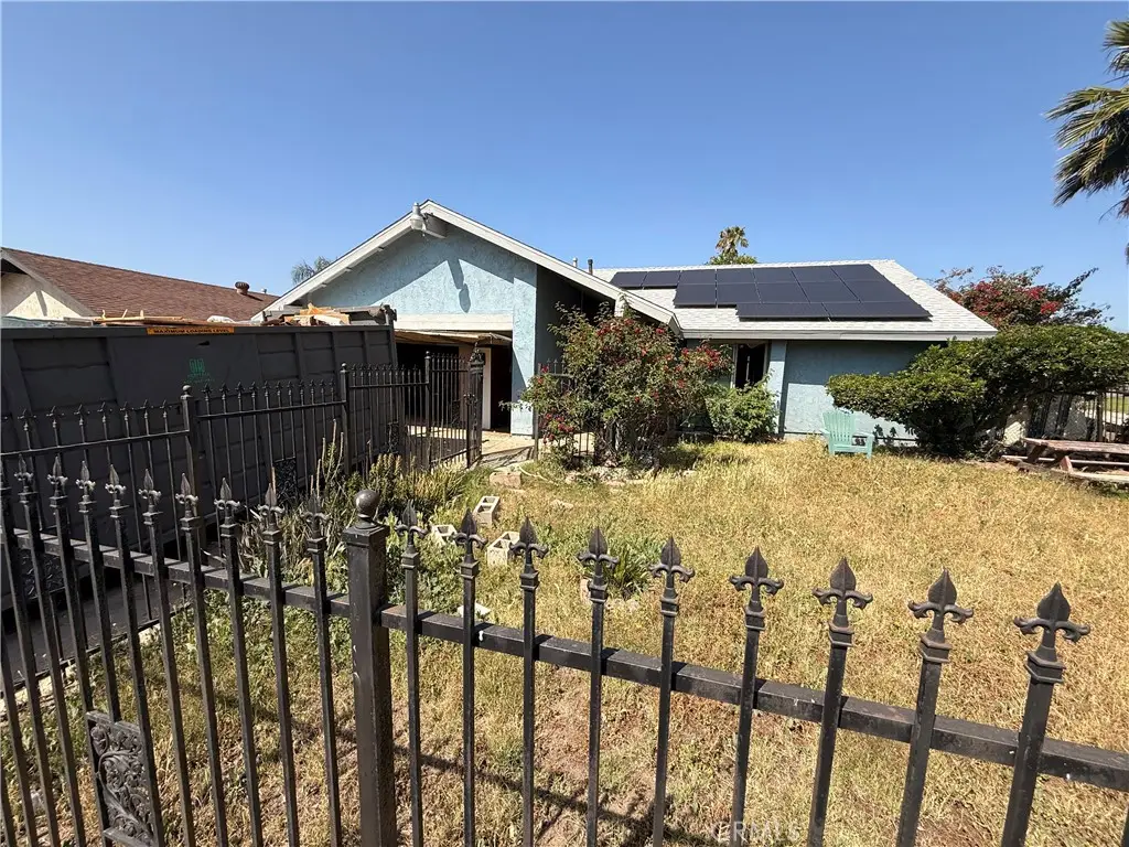 3294 N Roberds Avenue, San Bernardino, CA 92405 - #1