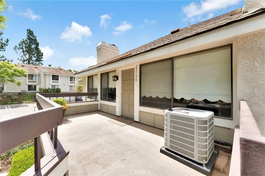 22198 Cedar Pointe #1F, Lake Forest, CA 92630 - #2