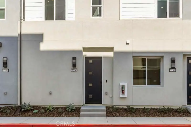 7255 Aura Circle, Huntington Beach, CA 92647 - #3