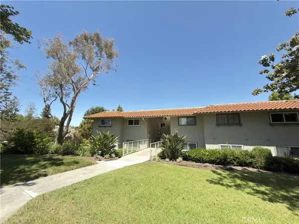 890 Ronda Sevilla Unit B, Laguna Woods, CA 92637