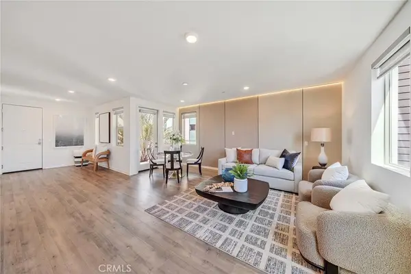 187 Bowery, Irvine, CA 92612