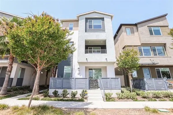 919 E 2nd, Santa Ana, CA 92701