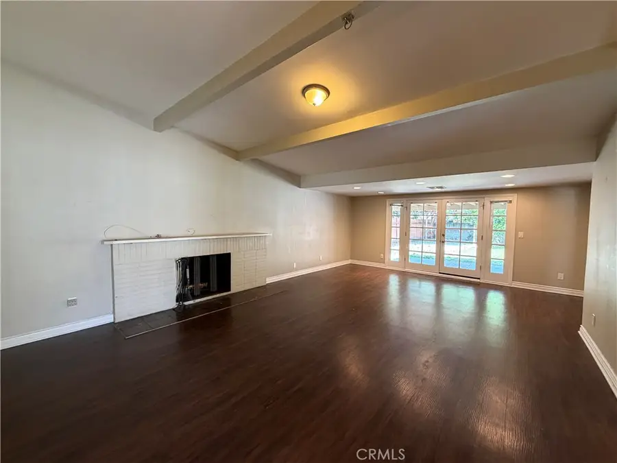 7741 Zelzah, Reseda, CA 91335 - #2