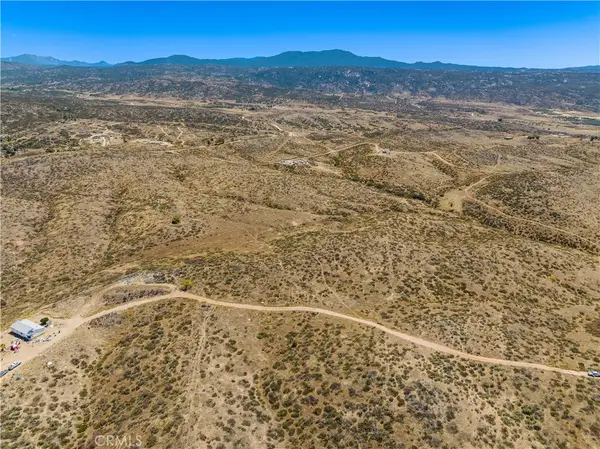 0 571-480-003, Hemet, CA 92544