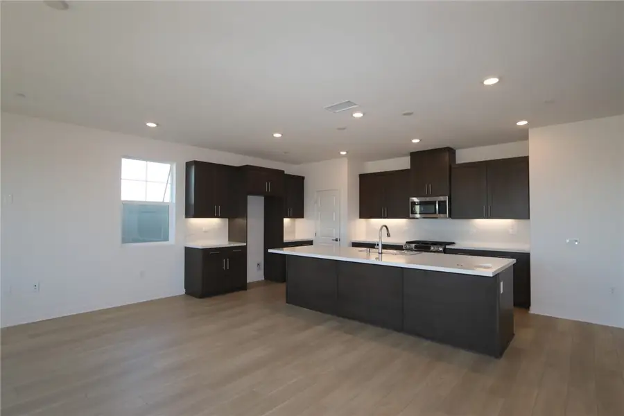 3718 Crossen Drive, Corona, CA 92883 - #2