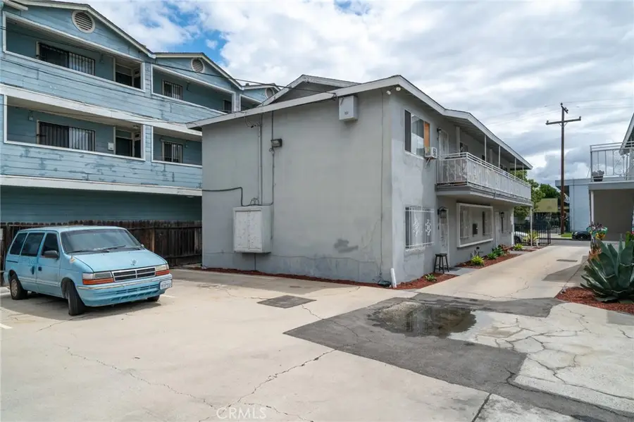 6645 Hammond Avenue, Long Beach, CA 90805 - #3
