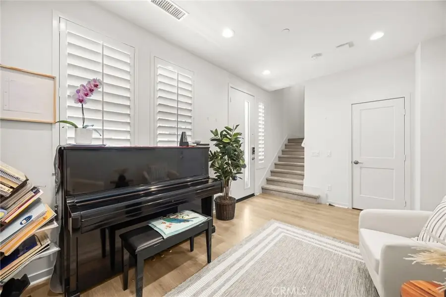 107 Tenor, Irvine, CA 92618 - #3