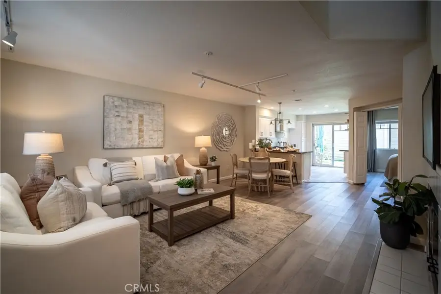 970 E Chestnut, Anaheim, CA 92805 - #2