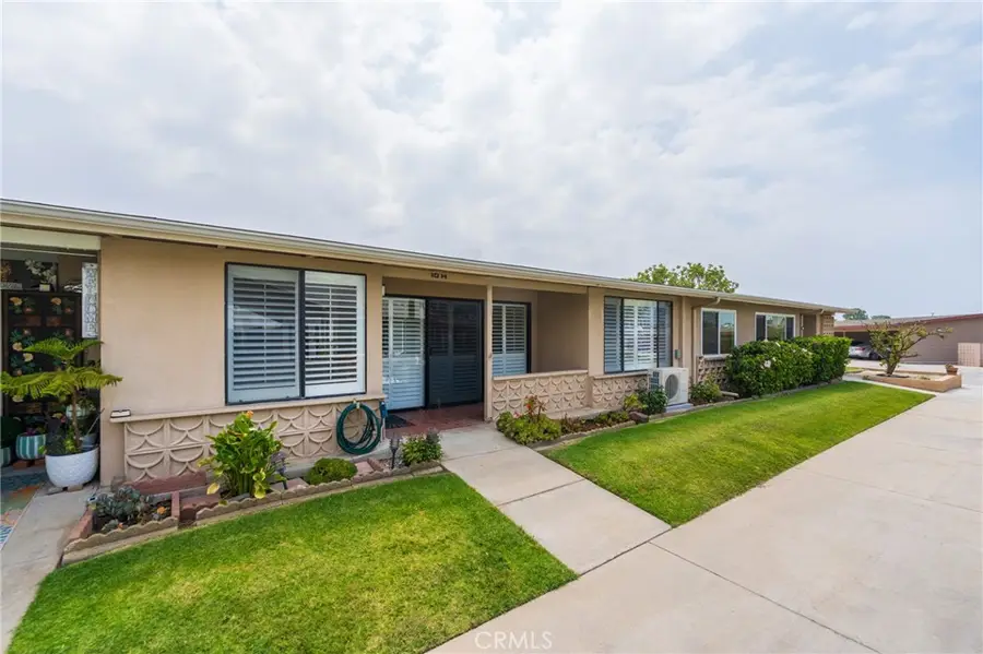1681 Tam O Shanter Road #M12 10H, Seal Beach, CA 90740 - #3