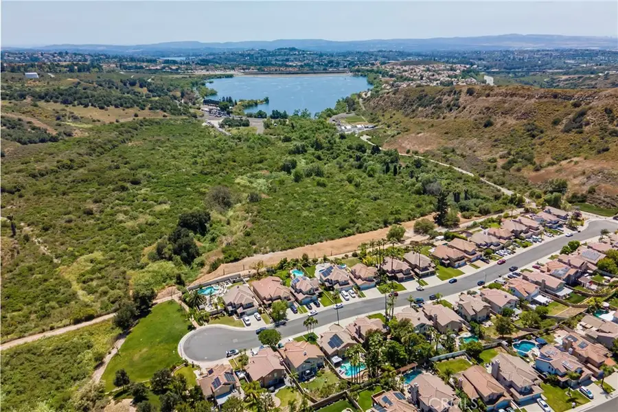 27 Chisholm Trail, Trabuco Canyon, CA 92679 - #2