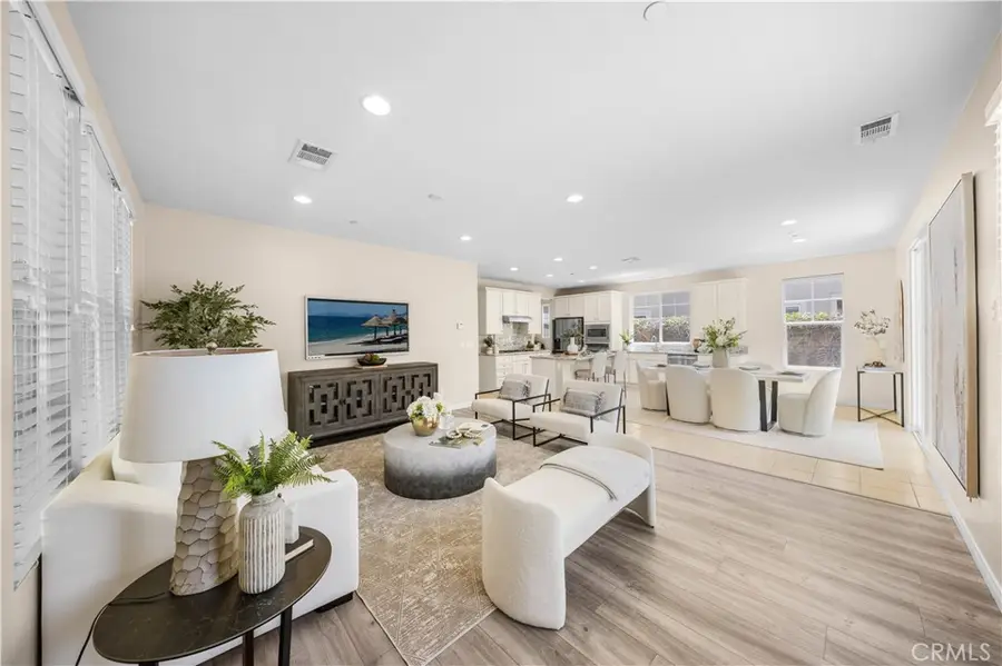 118 Prospect, Irvine, CA 92618 - #3
