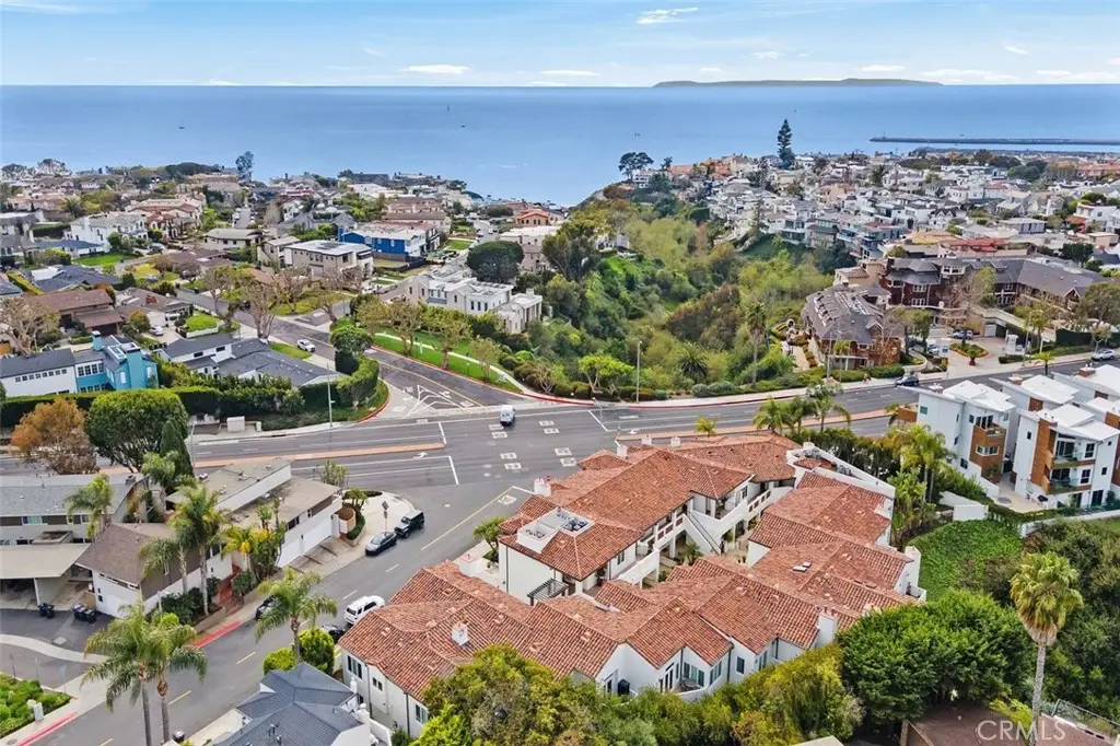 401 Seaward Road #6, Corona Del Mar, CA 92625 - #1