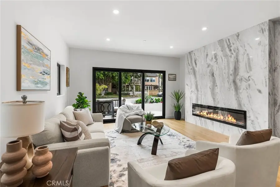 424 20th, Huntington Beach, CA 92648 - #3