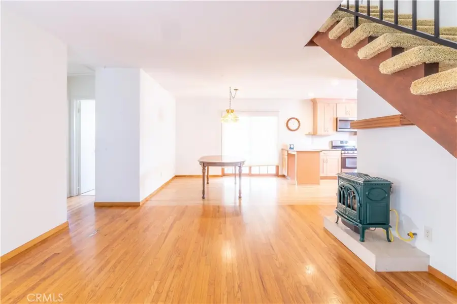 909 Garnet, Redondo Beach, CA 90277 - #3