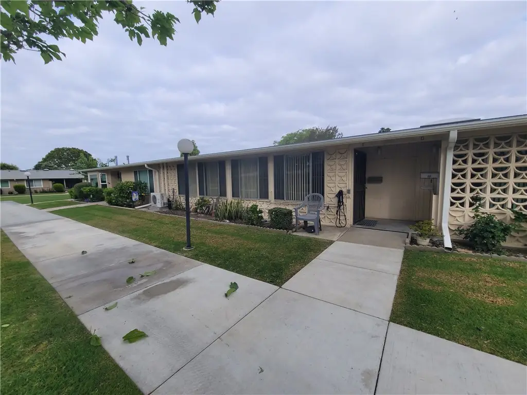 13561 Medinac M5-70e Lane, Seal Beach, CA 90740 - #1