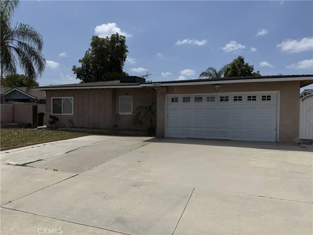 9672 Guinida, Anaheim, CA 92804 - #1