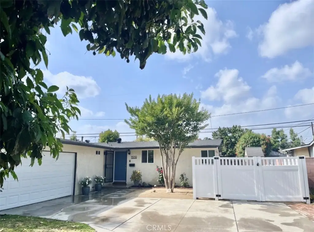 1509 W Santa Clara, Santa Ana, CA 92706 - #1