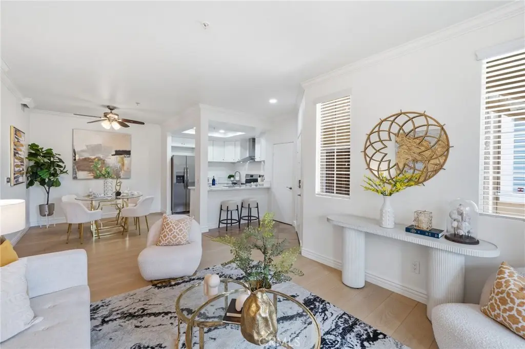 225 Gallery, Tustin, CA 92782 - #1