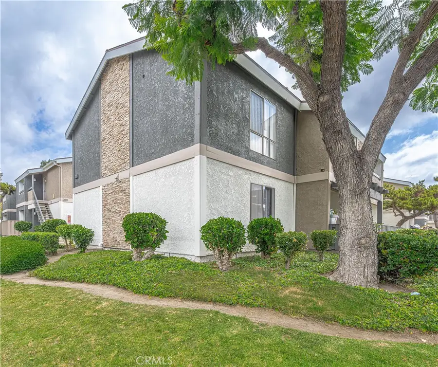 2803 S Fairview #C, Santa Ana, CA 92704 - #3