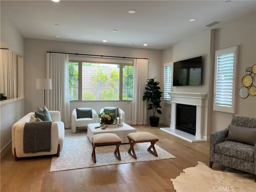 63 Lugano, Irvine, CA 92602 - #2