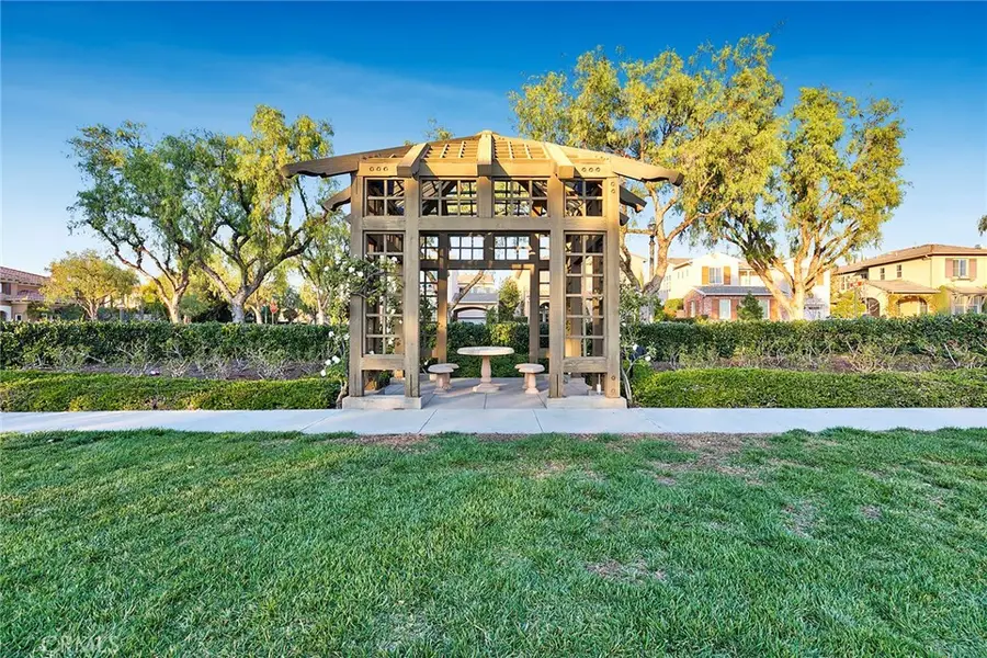 25 Carpenteria, Irvine, CA 92602 - #2