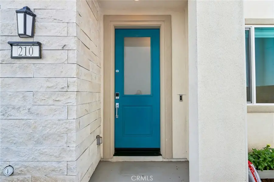 210 Tank, Irvine, CA 92618 - #3