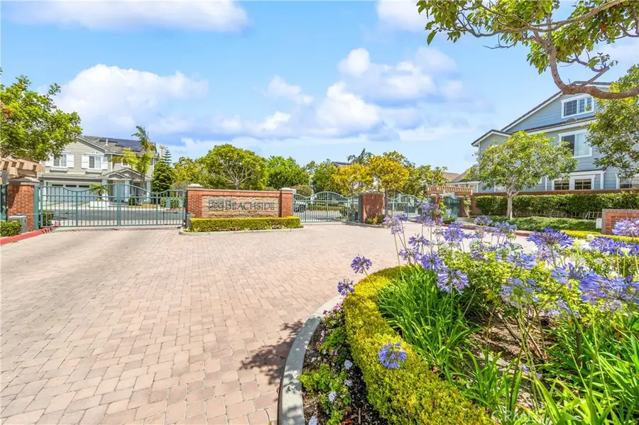 #8 Cabrillo Lane, Huntington Beach, CA 92646 - #2