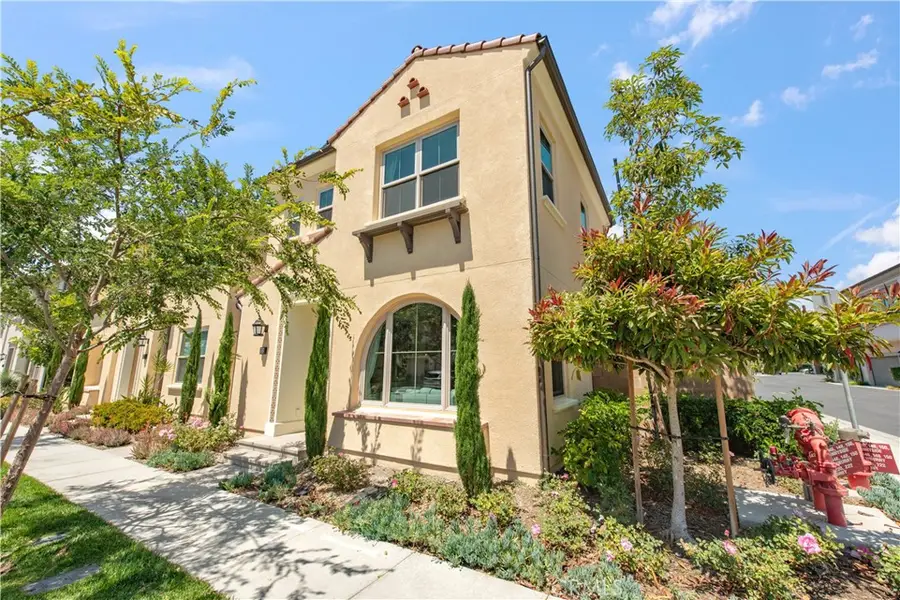 152 Sunnyside, Irvine, CA 92618 - #2