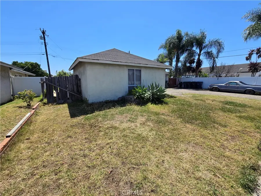 15542 Cabot Circle, Huntington Beach, CA 92647 - #3