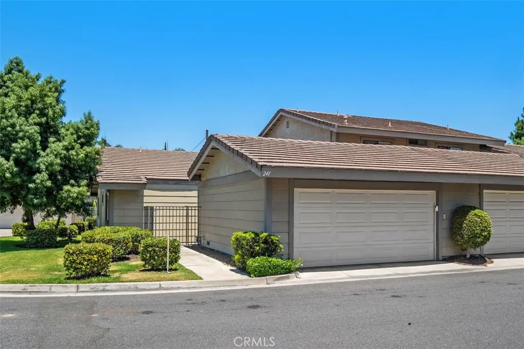 241 E Ponderosa Lane, Anaheim, CA 92802 - #1