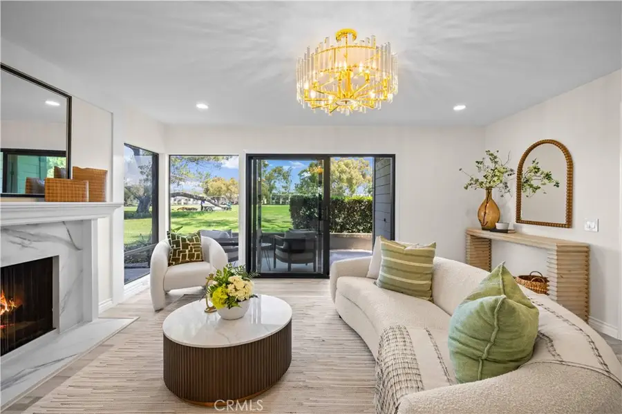 18 Solana, Irvine, CA 92612 - #2
