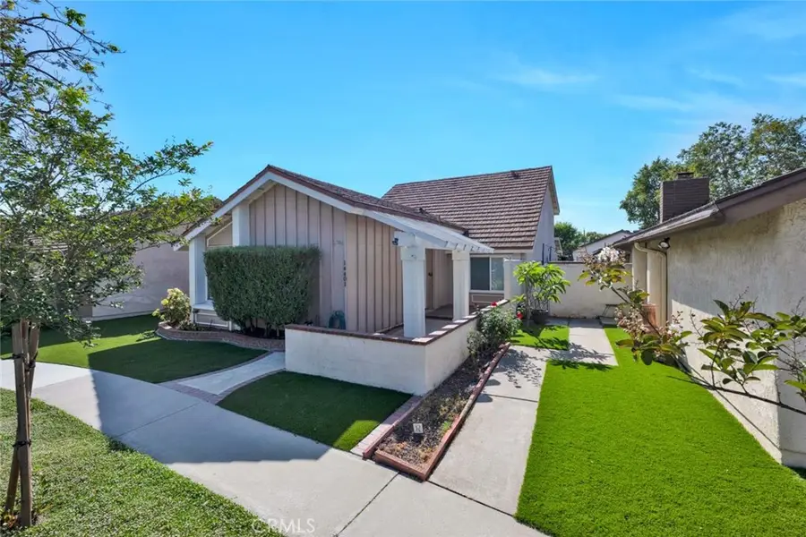 14401 Morning Glory, Tustin, CA 92780 - #2