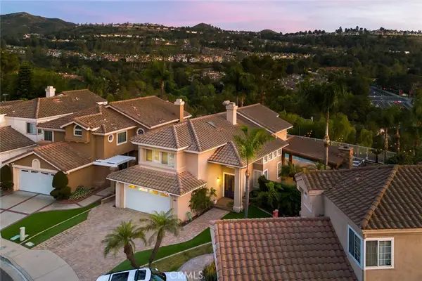 491 S Hibiscus Way, Anaheim Hills, CA 92808