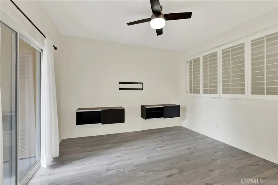 154 Gallery, Tustin, CA 92782 - #2