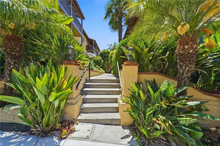 214 Via Robina #4, San Clemente, CA 92672 - #3