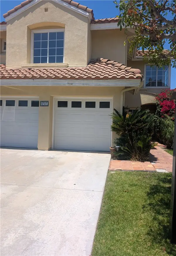 6727 E Pinnacle Pointe, Orange, CA 92869