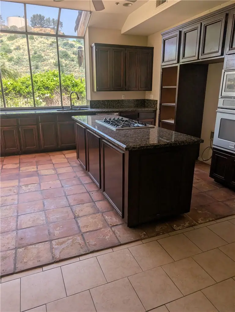 6727 E Pinnacle Pointe, Orange, CA 92869 - #3