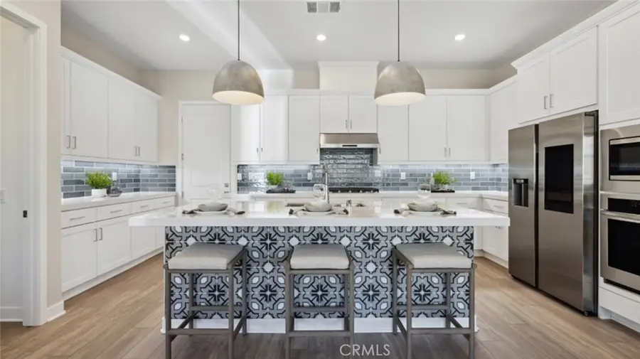 24520 Via La Sombrilla, Valencia, CA 91354 - #3