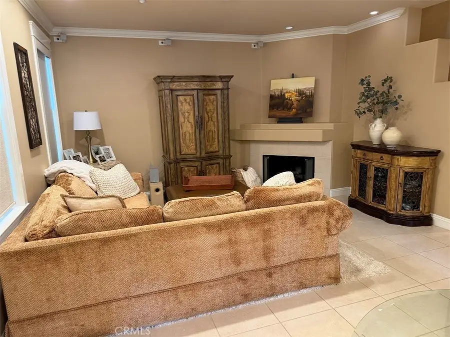62 Dovetail, Irvine, CA 92603 - #3