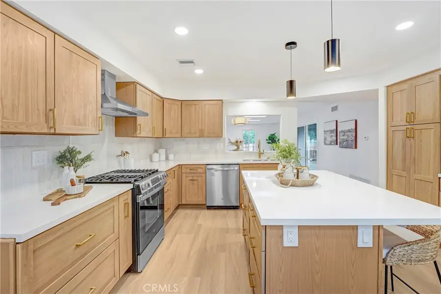 22323 Miranda Street, Woodland Hills, CA 91367 - #2