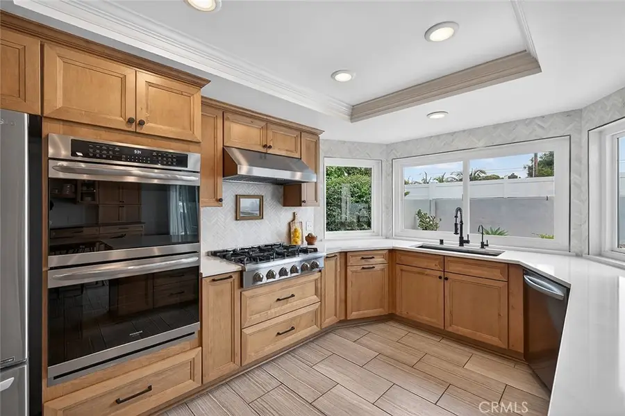 19402 Coralwood Lane, Huntington Beach, CA 92646 - #2