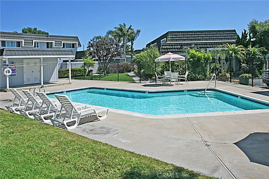 8278 Artista Drive, Huntington Beach, CA 92646 - #2