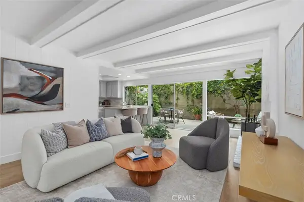 9001 Oceanwood Drive, Huntington Beach, CA 92646